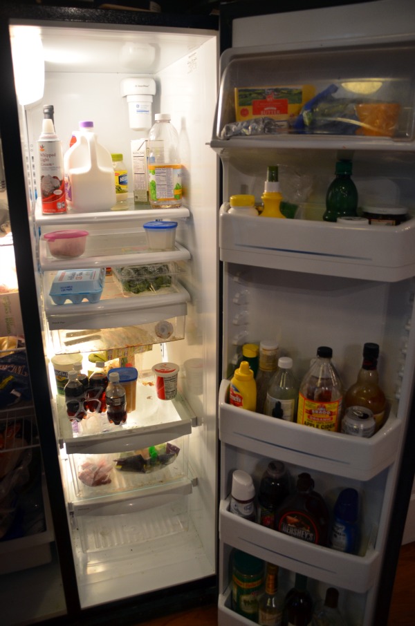 how to clean refrigerator