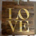 valentines-mantel