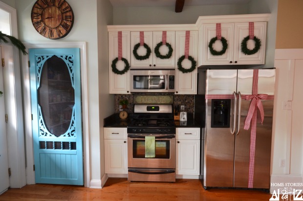 Christmas kitchen with bow refrigerator.