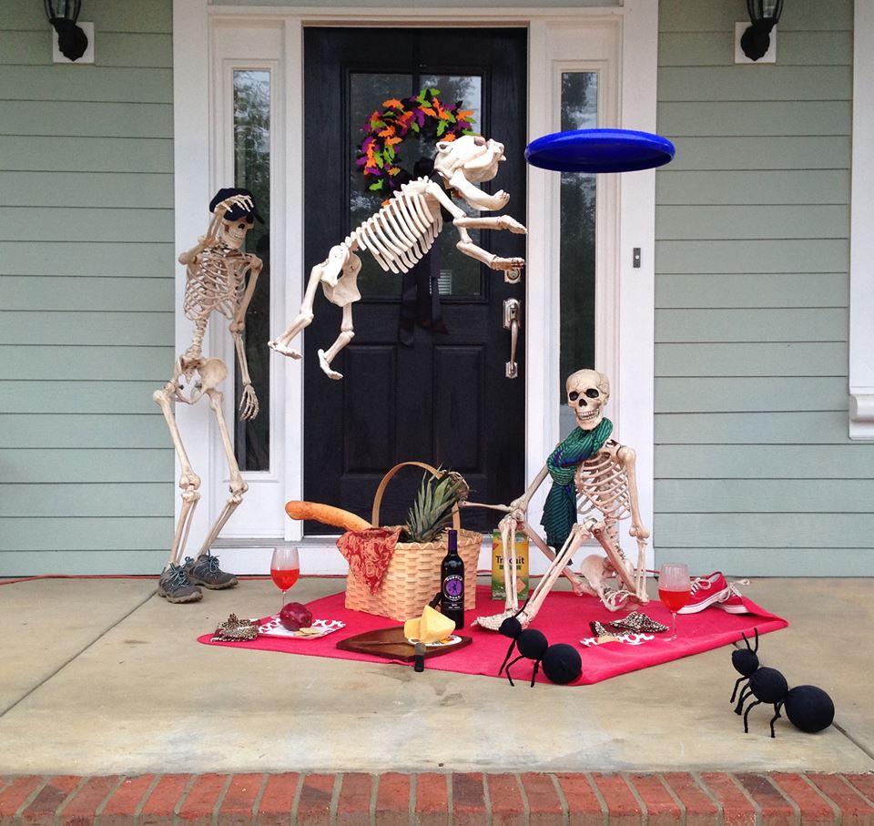Porch decorating for Halloween
