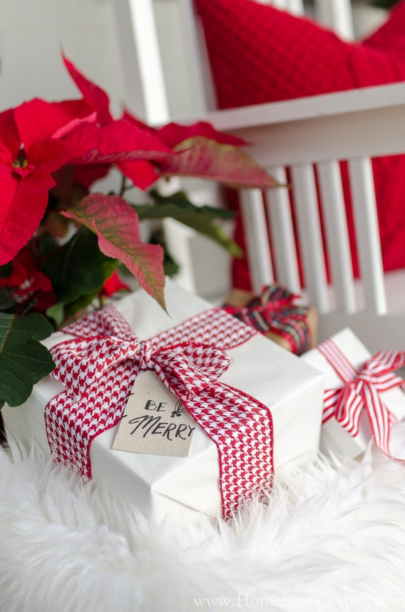 Traditional Christmas porch decorating ideas