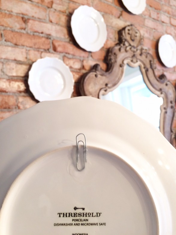 How to hang plates with invisible plate hanger