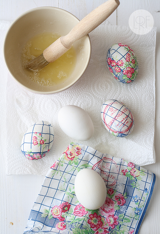 egg white decoupage easter eggs tutorial