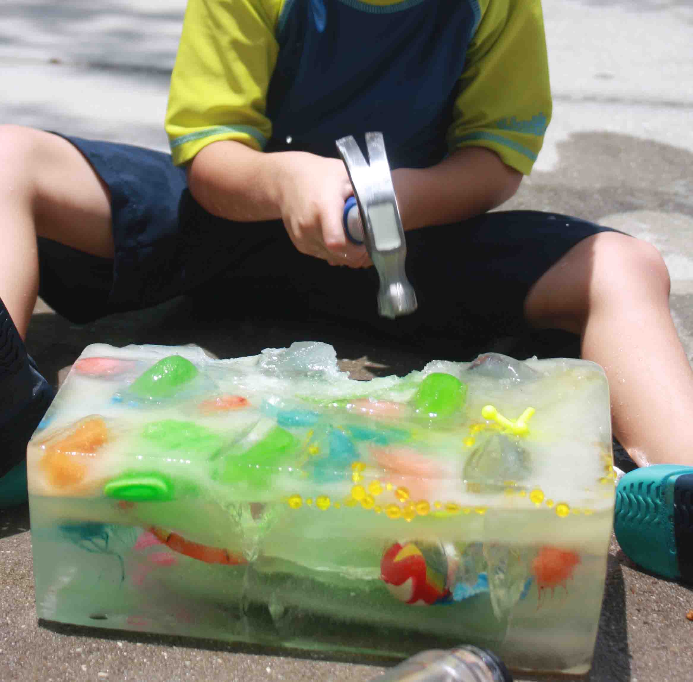 Keep them busy in the summer with this DIY ice block idea