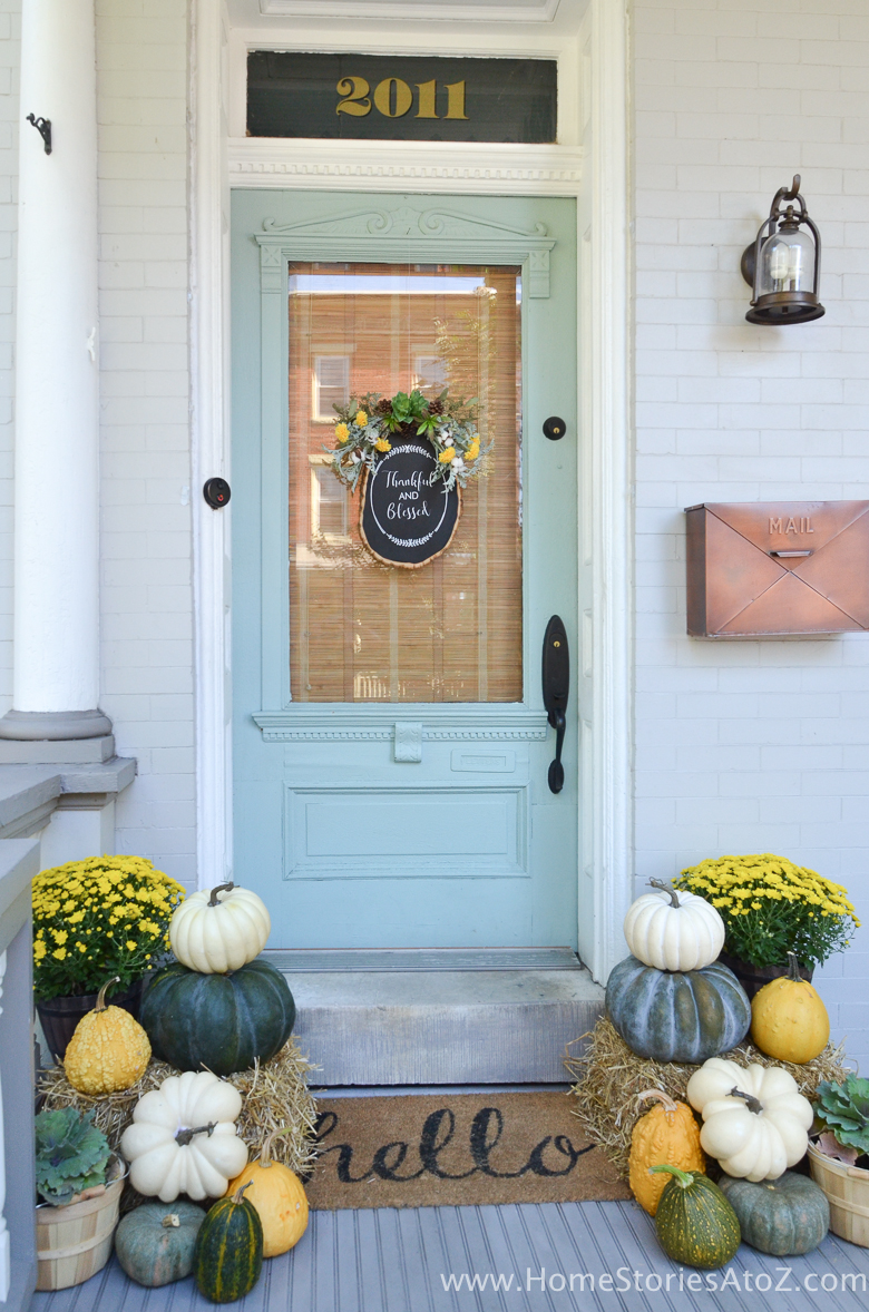 yellow-and-green-fall-porch-6
