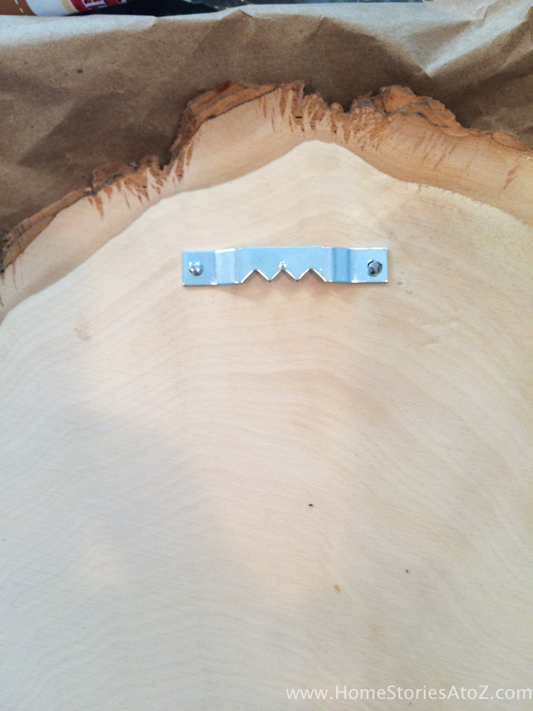 how-to-make-chalkboard-wood-slice-door-decor-10