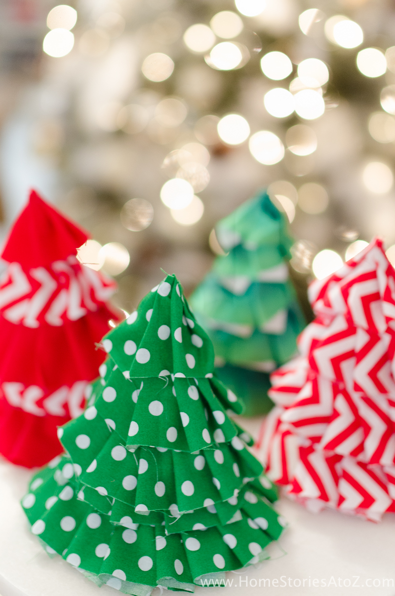 fabric-christmas-craft-idea-diy-christmas-tree-party-hats-6