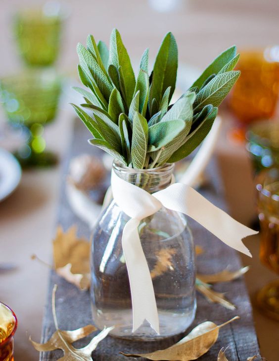 the-feed-me-blog-thanksgiving-table-fresh-sage