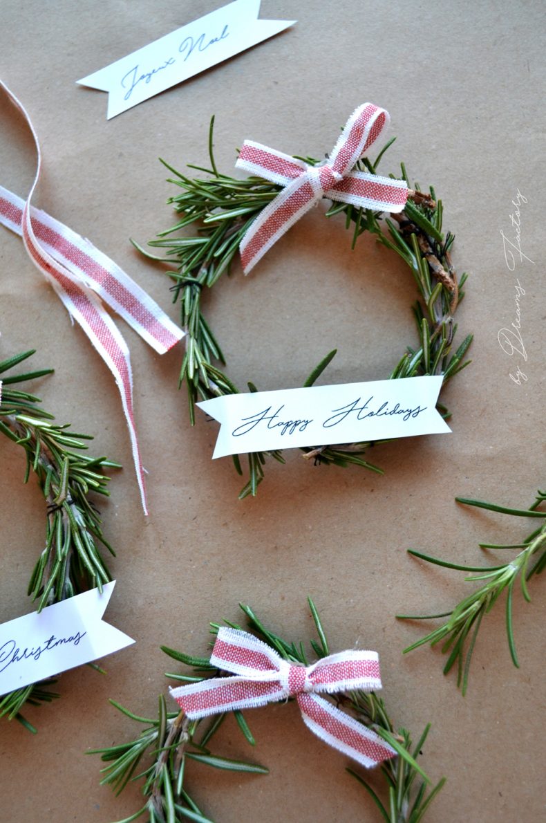 mini-rosemary-wreaths-free-ribbon-banners-for-christmas-44