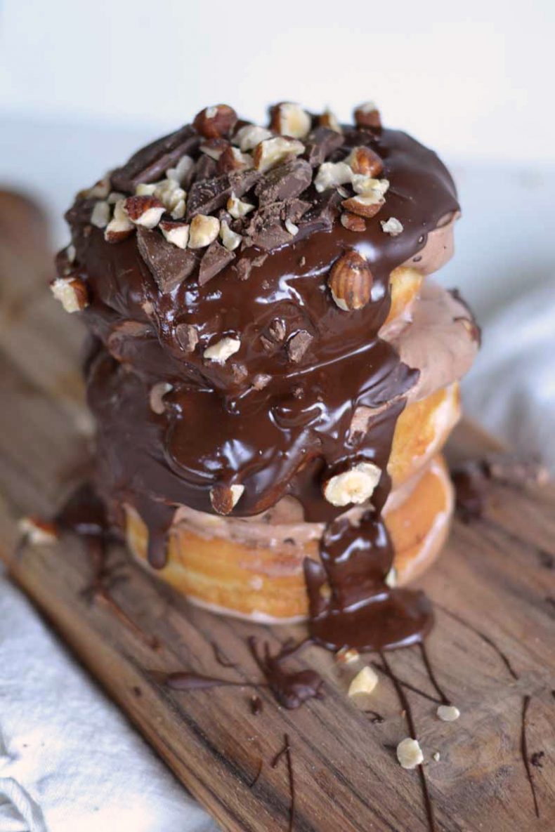 nutella-donut-cake