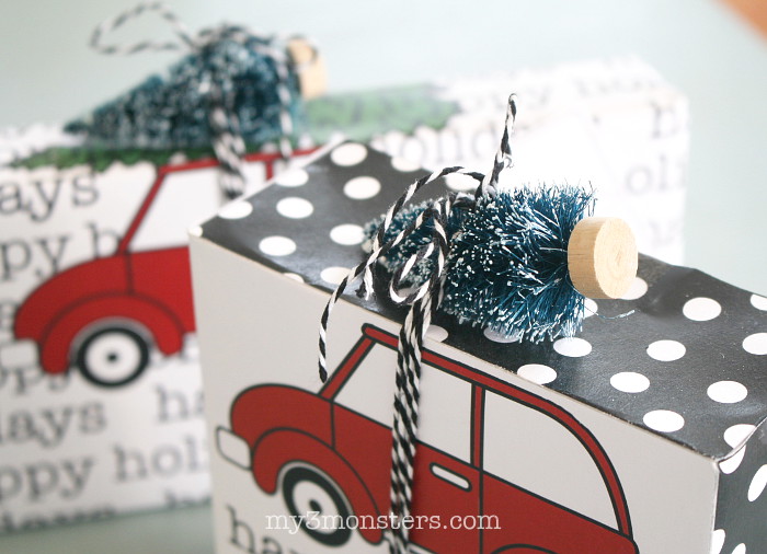 printable-gift-boxes-topped-with-bottle-brush-tree