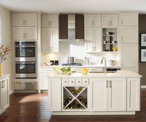 7 Kitchen Remodeling Tips {Start to Finish}
