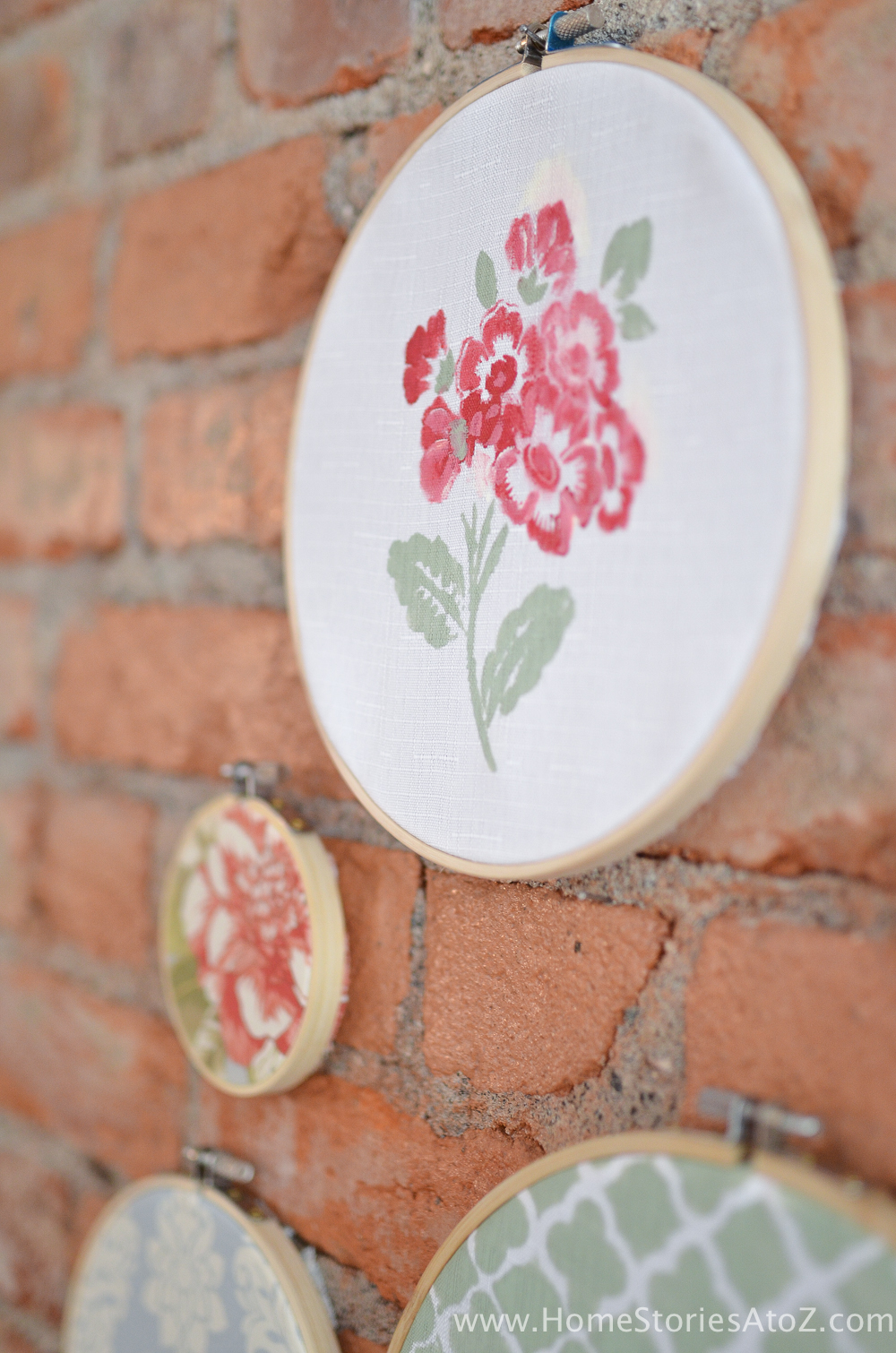 DIY Embroidery Hoop Wall Art