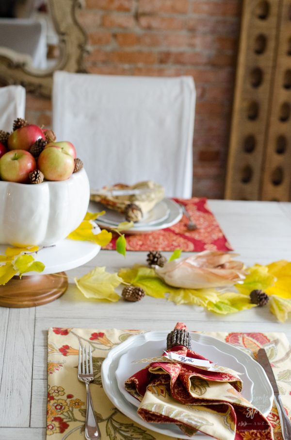 Easy Placemat Tutorial HOw to Sew Reversible Placemats