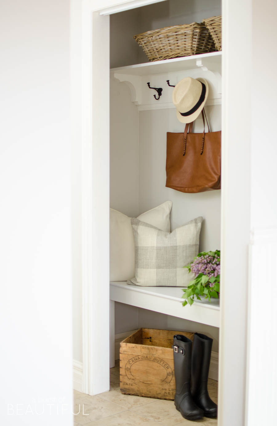 25 Real Life Mudroom And Entryway Decorating Ideas By Bloggers