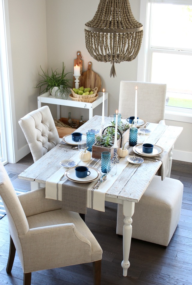30 Fall Dining Room And Tablescape Ideas, Dining Room Tablescape Ideas