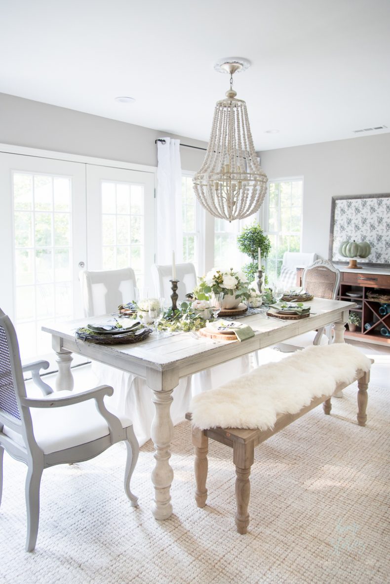 Elegant Black, White, and Green Farmhouse Table Setting for Fall