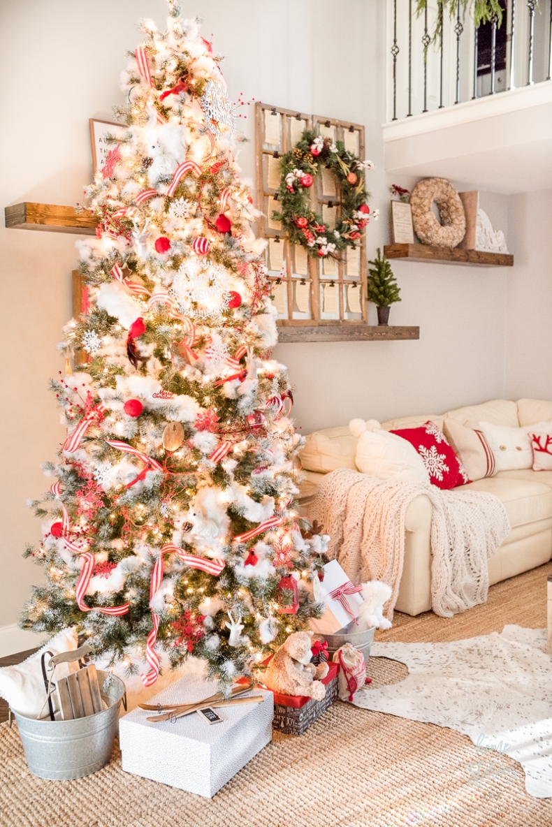 Red Plaid Christmas Home Tour | Home Stories A to Z