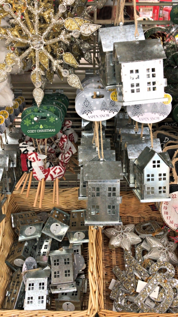 Rustic Glam Christmas Family Room Decor from Christmas Tree Shops Home Stories A to Z