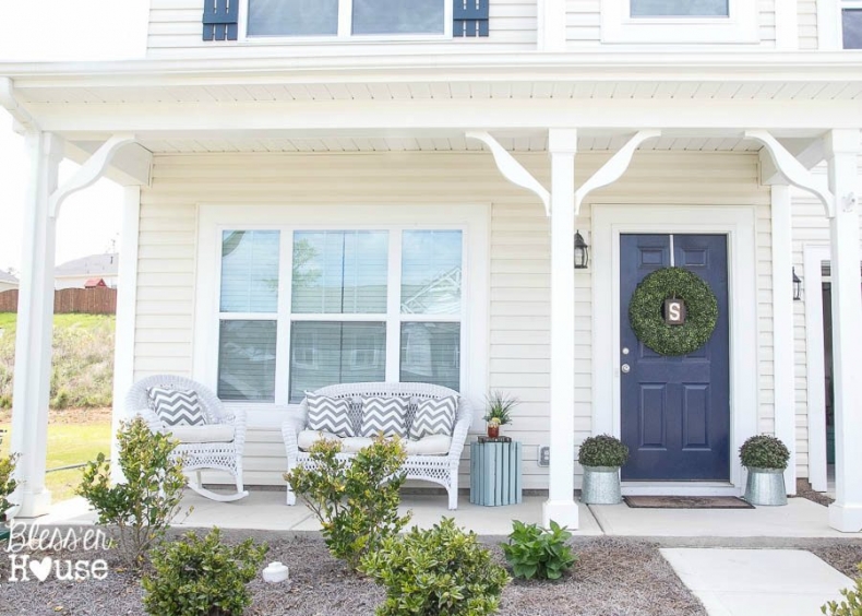 Beautiful Front Door Paint Color Ideas - Blesser House