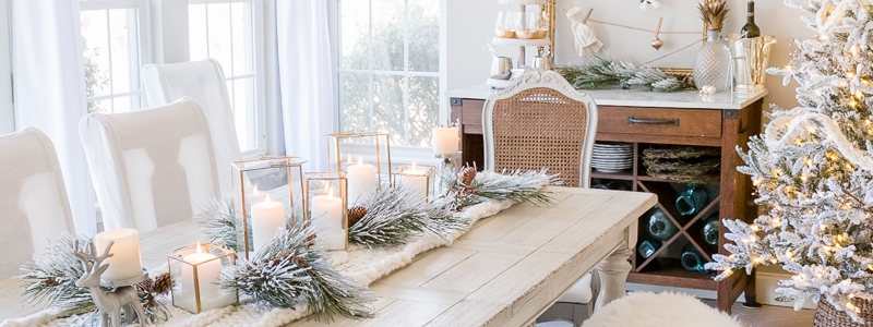 Christmas Centerpiece Ideas - Winter White Christmas Table by Home Stories A to Z
