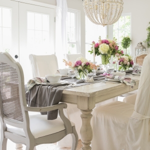 Spring Decor Ideas - Gorgeous Ideas for Your Spring Table - Mothers Day Table Setting by Home Stories A to Z