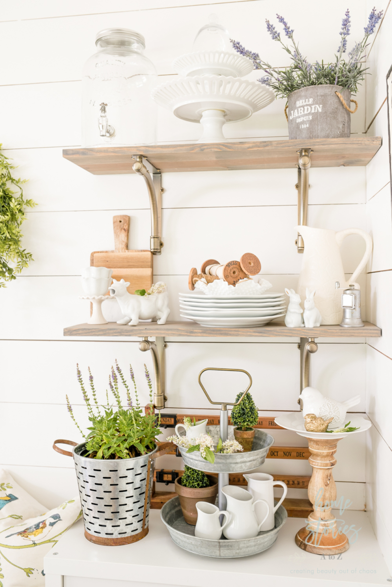 Summer Vignettes and Tiered Tray Ideas- Fresh Green Breakfast Room by Home Stories A to Z