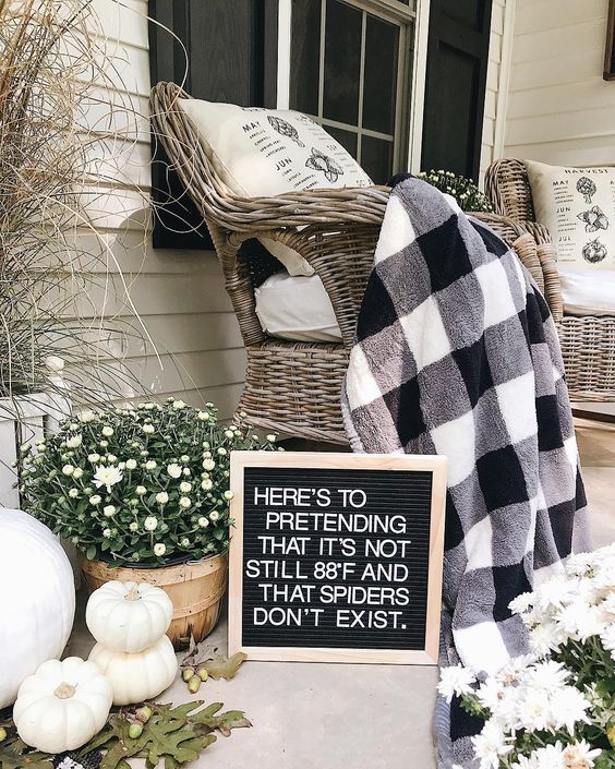 Simple Fall Decor - Fun Fall Letterboard by Home Stories A to Z