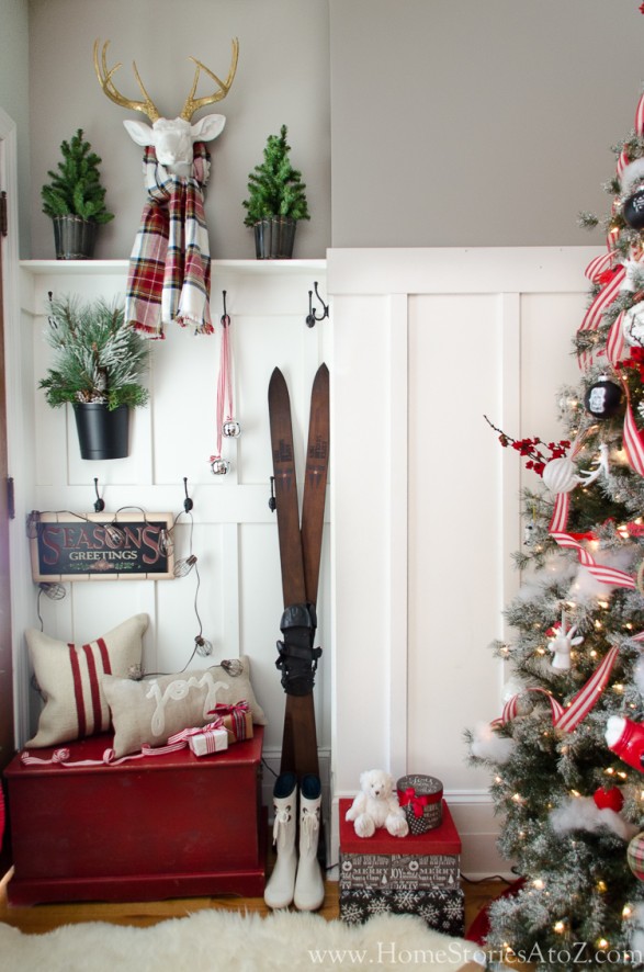 Traditional Christmas Decor Ideas - Christmas Mudroom by Home Stories A to Z