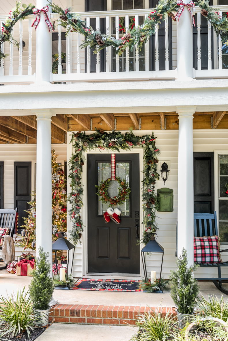 Cozy Cottage Christmas Plaid Porch: Tips for Creating A Beautiful ...