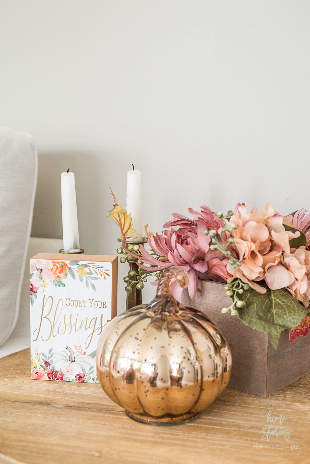 fall vignette decor