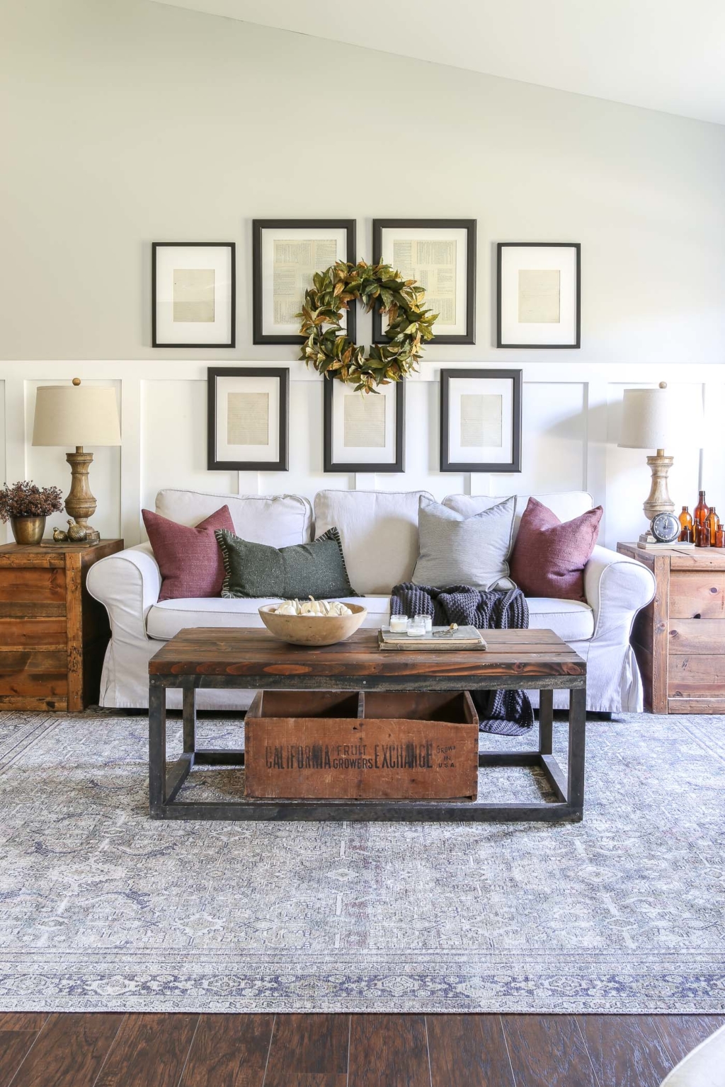 Fall Decor Inspiration 30+ Living Room, Family Room, and Den Ideas for