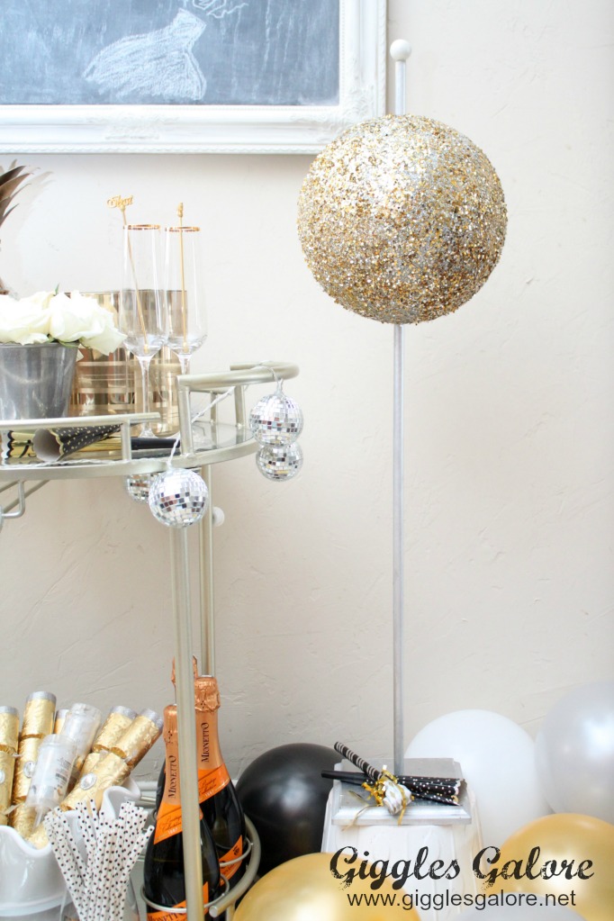 New Year's Eve Ideas - DIY Ball Drop Idea by Giggles Galore