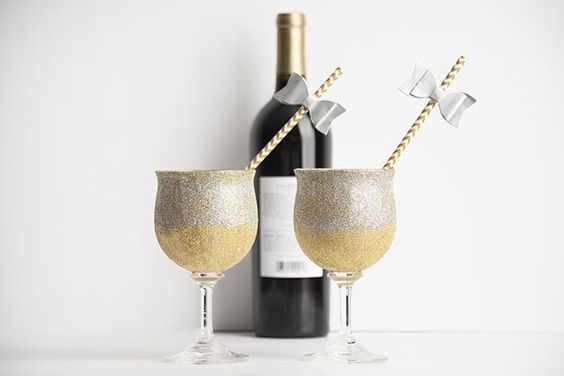 New Year's Eve Ideas - DIY Glitter Party Glasses by Mod Podge Rocks
