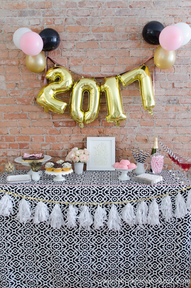 New Year's Eve Ideas - Easy Fabric Tablecloth by Home Stories A to Z