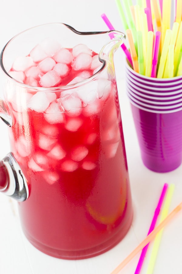Valentine Drink Recipe - Party Punch by Deliciously Sprinkled