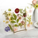 DIY Resin Crafts - Dried Flowers in Resin by Mod Podge Rocks