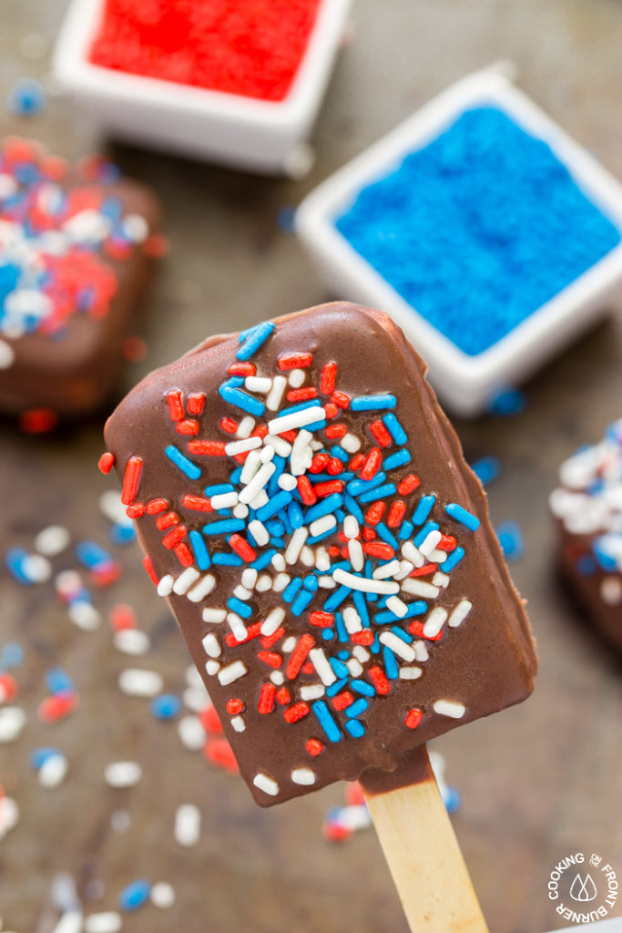 Patriotic Desserts - Patriotic Ice Cream Sandwiches by Cooking on the Front Burner