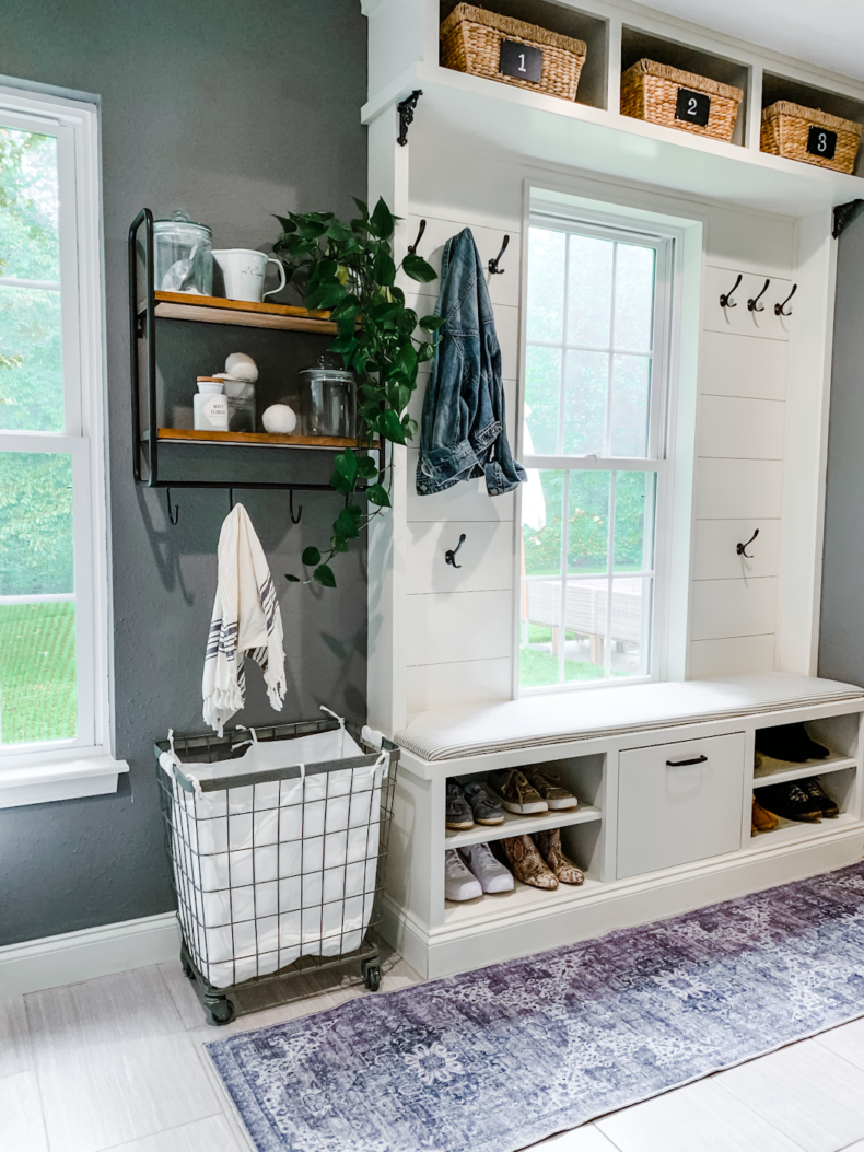 Neutral Summer Decor - Summer Mudroom Decor by Home Stories A to Z
