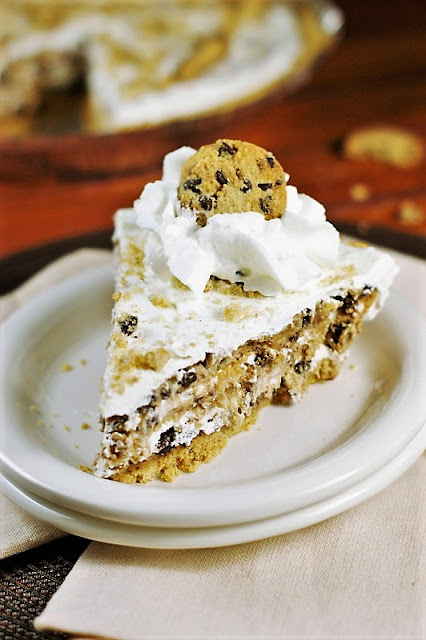 Chocolate Chip Cookie Pie by The Kitchen is My Playground